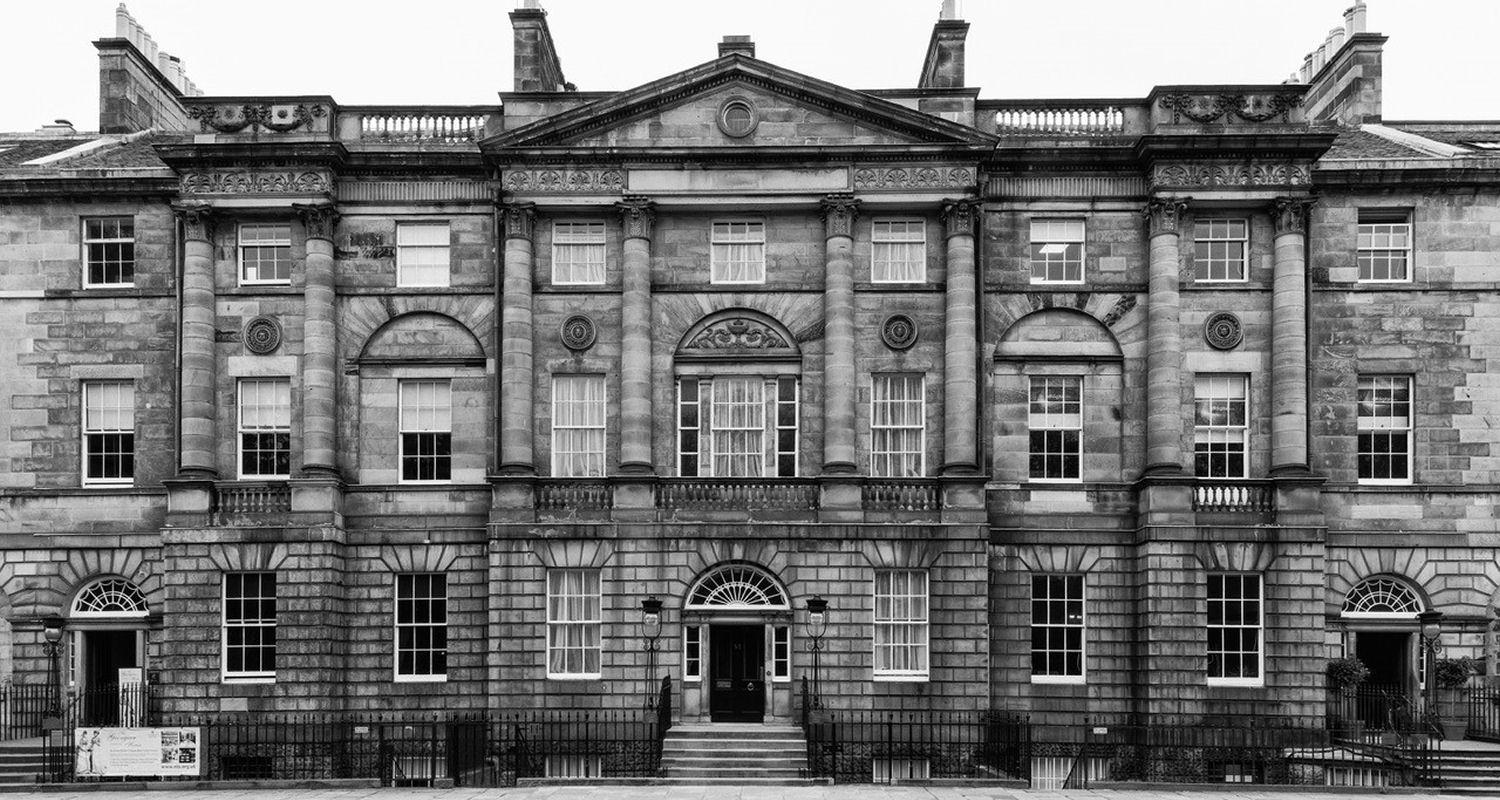 The Architects of Classical Edinburgh from James Craig to David Chipperfield