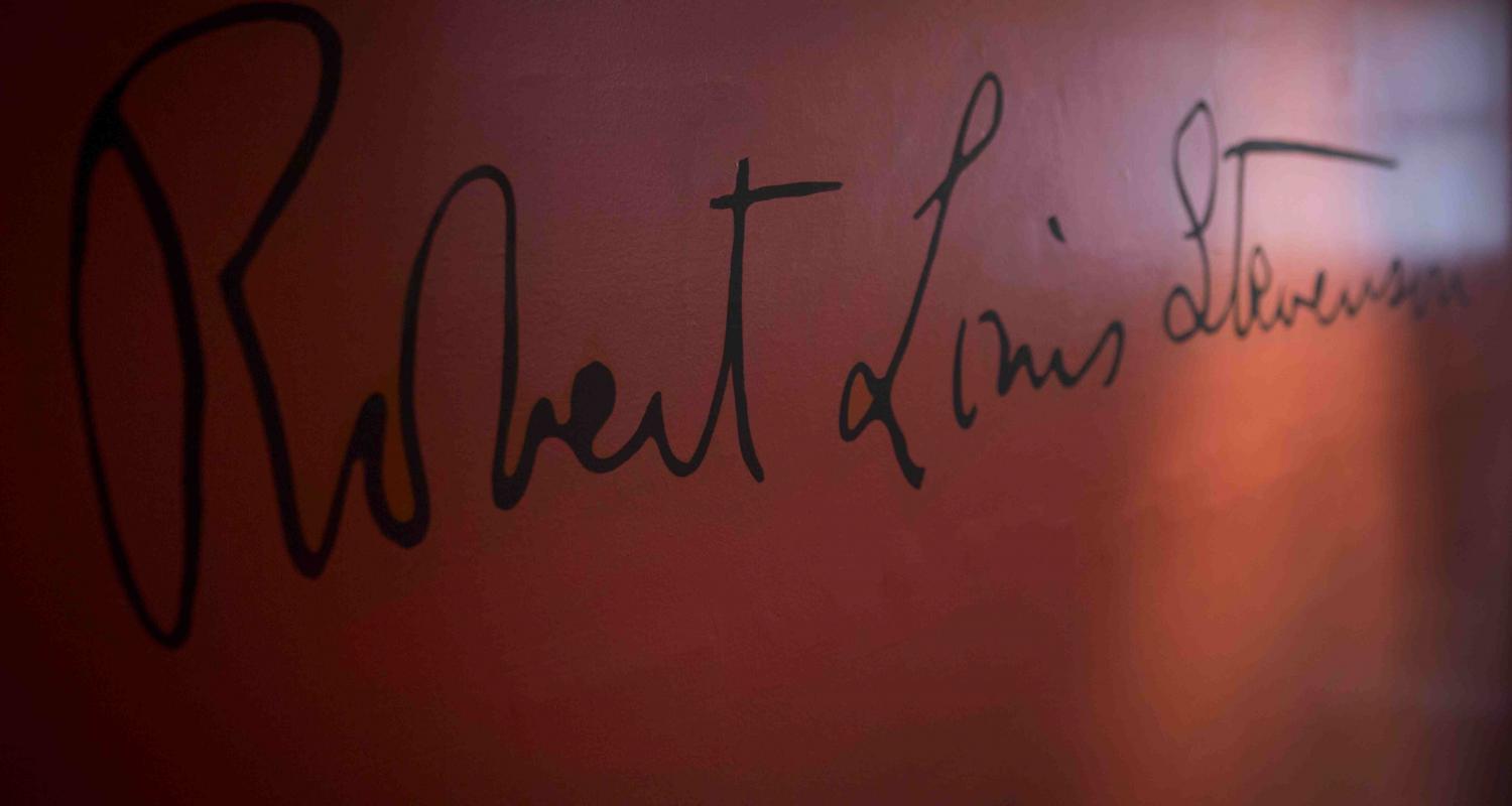 RLS signature. The Writers' Museum (C) Lloyd Smith 