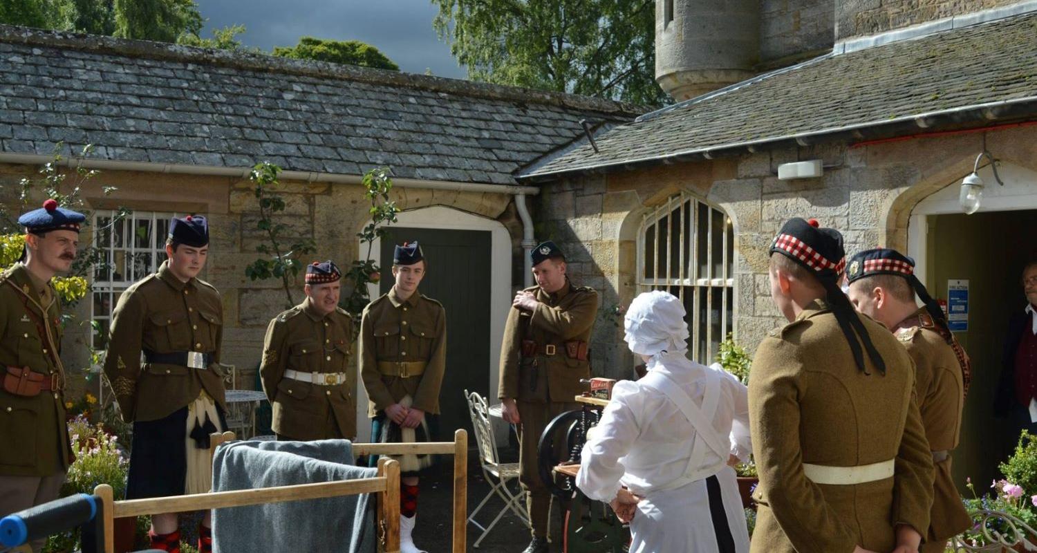 Costumed Performers at Lauriston Castle 