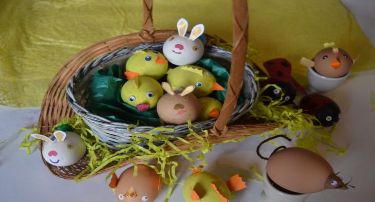 Easter eggs in a basket