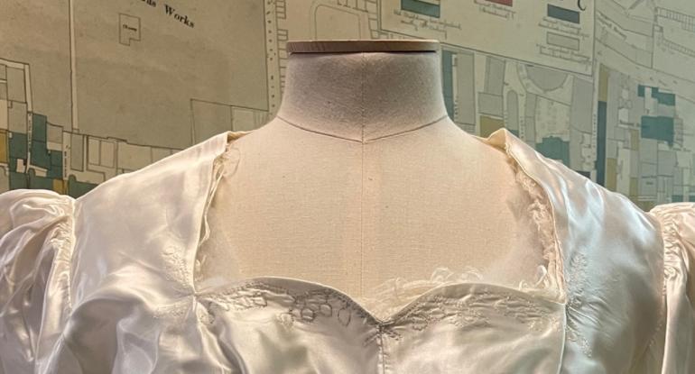 Detail of wedding dress of Maria Thereza de Rio Branco