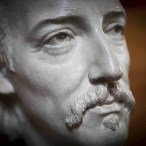 Close-up of Robert Louis Stevenson bust from The Writers' Museum 